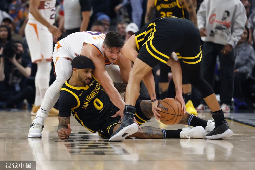 教练和球迷 教练和球迷